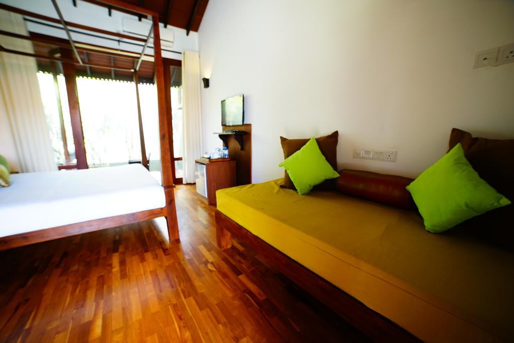 Lespri Grand Hotell Negombo Rum bild